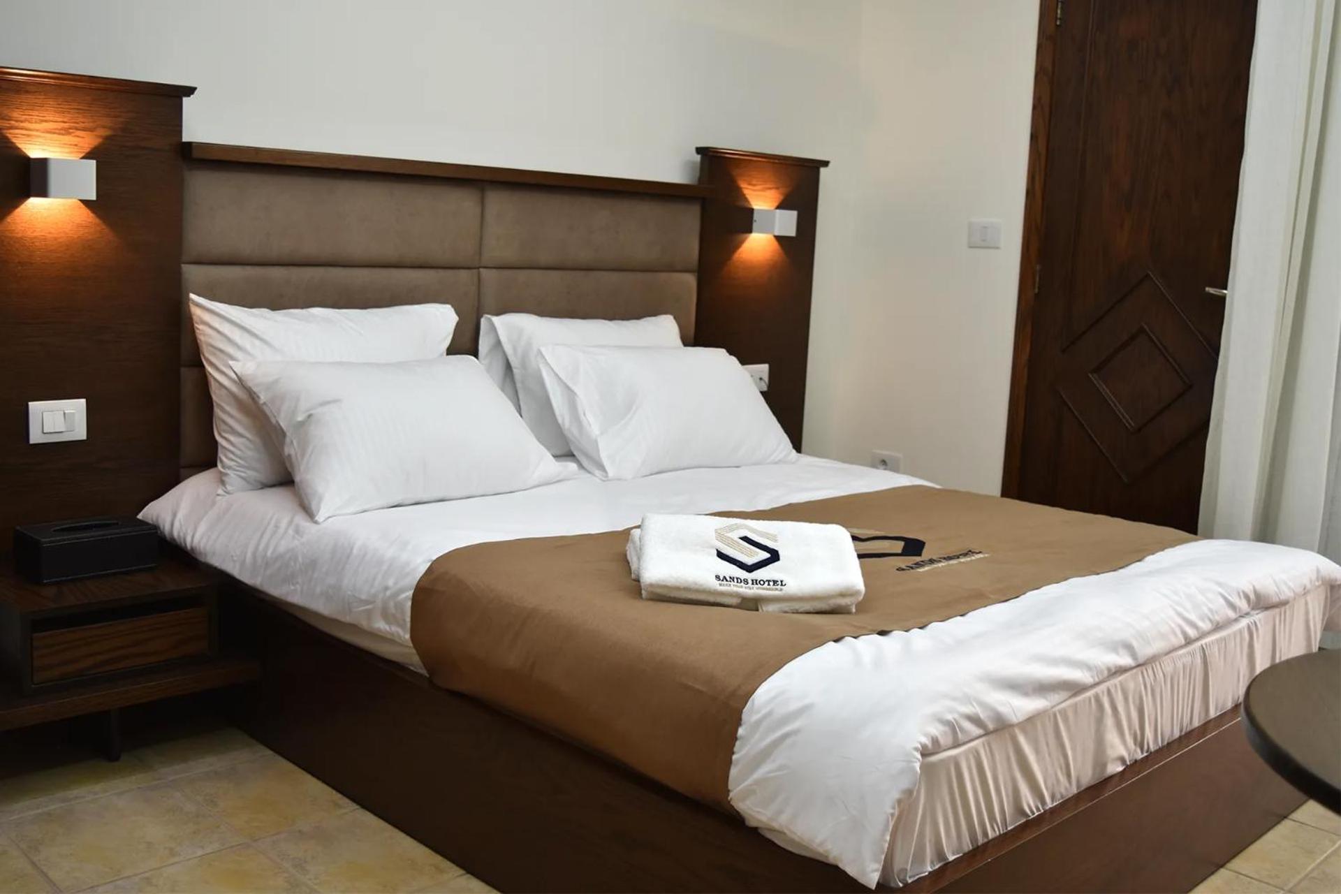 Sands Hotel Byblos Esterno foto